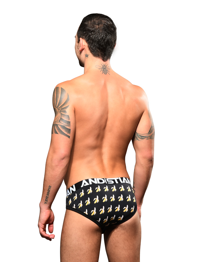 https://www.gayshop69.com/dvds/images/product_images/popup_images/92402-andrew-christian-big-banana-brief__3.jpg