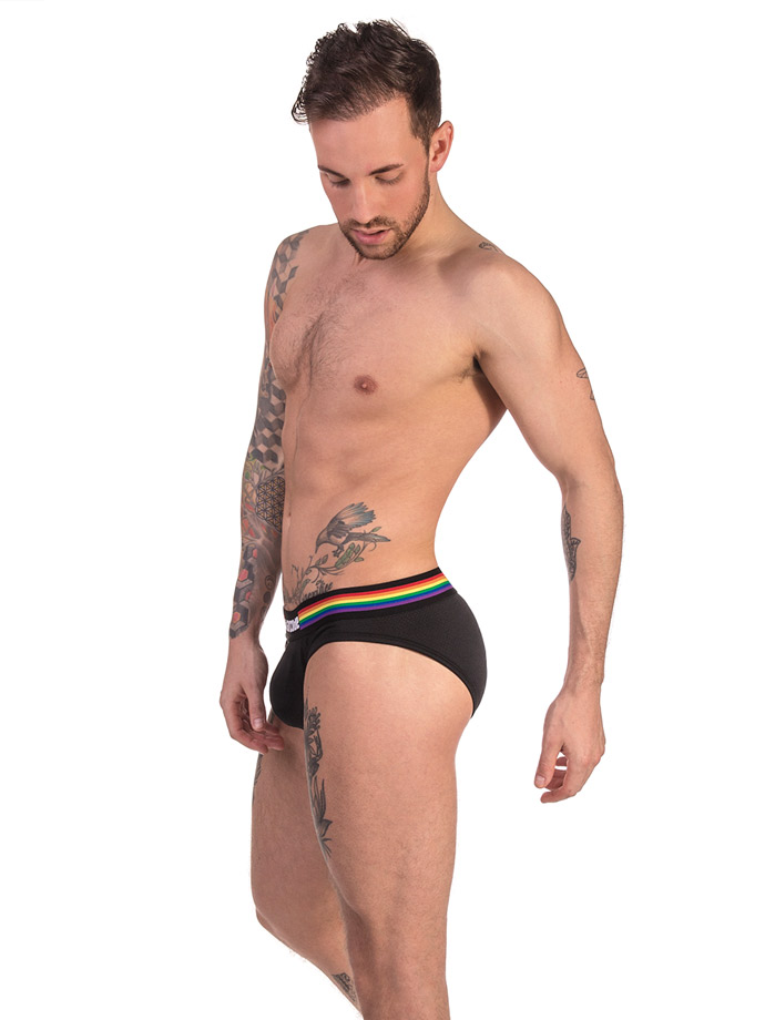 https://www.gayshop69.com/dvds/images/product_images/popup_images/barcode-berlin-pride-brief-black__2.jpg