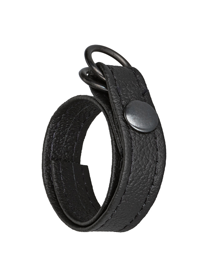 https://www.gayshop69.com/dvds/images/product_images/popup_images/calexotics-leather-cinch-cockring__2.jpg