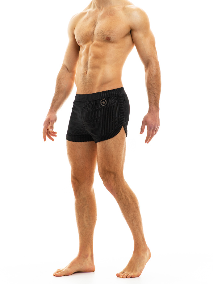 https://www.gayshop69.com/dvds/images/product_images/popup_images/modus-vivendi-tiffanys-velvet-shorts-black__2.jpg