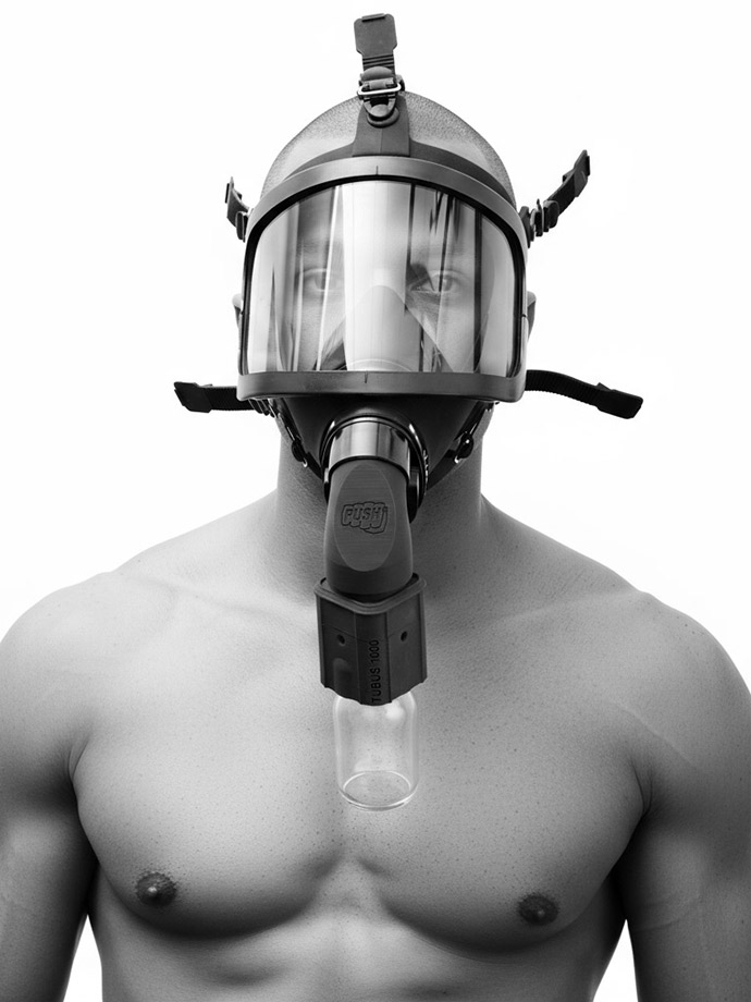 https://www.gayshop69.com/dvds/images/product_images/popup_images/poppers-ultra-premium-mask__7.jpg