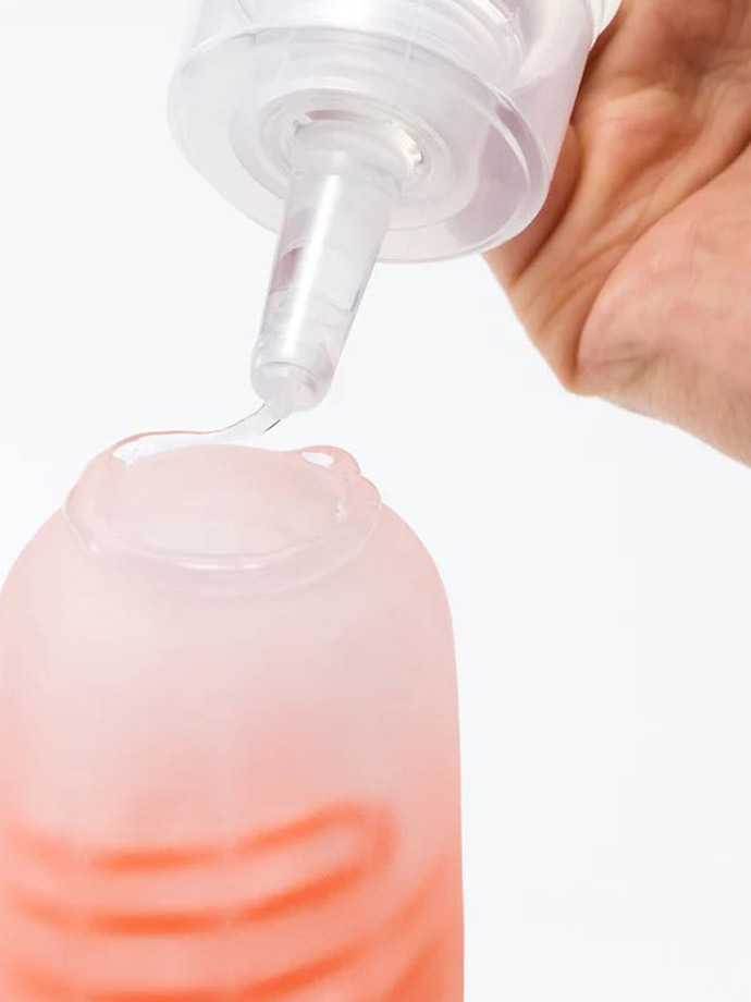 https://www.gayshop69.com/dvds/images/product_images/popup_images/tenga-hole-refill-light__4.jpg